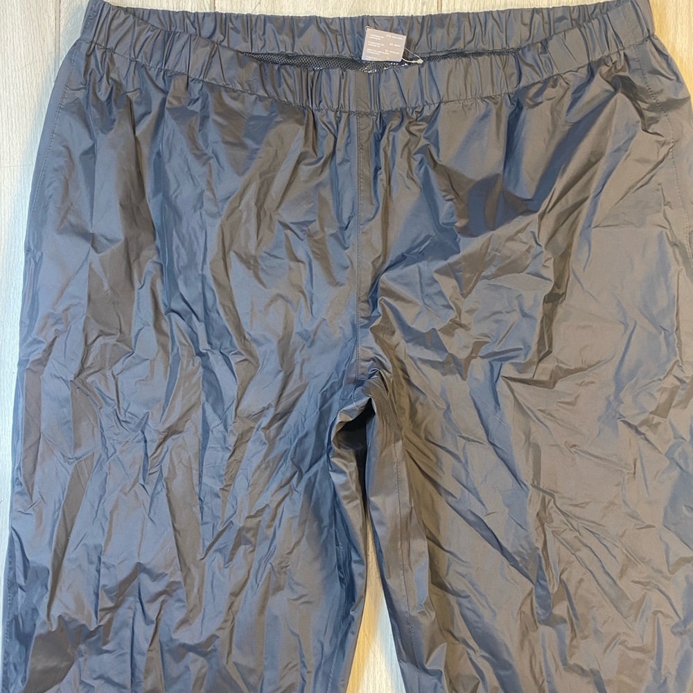 Columbia Pants Womens 3X Black Storm Surge Omni Tech Mesh Lined NWOT